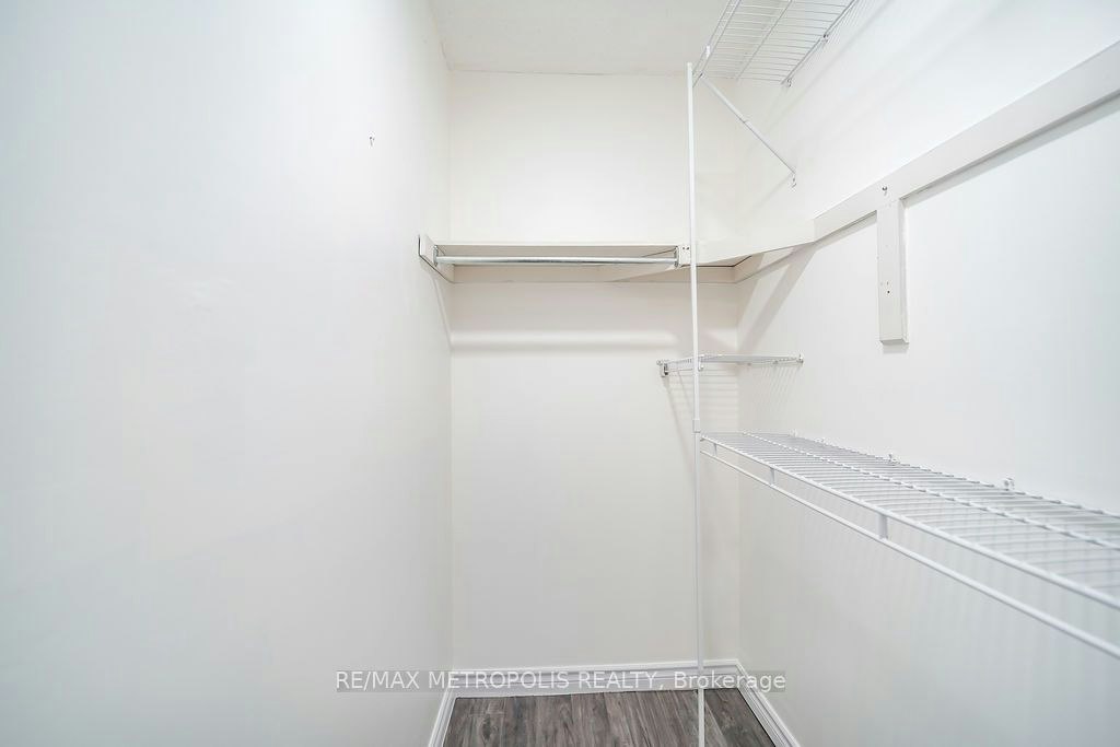 Main-195 Vodden Street E, Brampton, ON, L6V 1M9 - 25