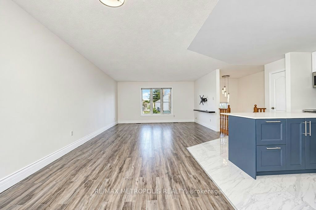 Main-195 Vodden Street E, Brampton, ON, L6V 1M9 - 10