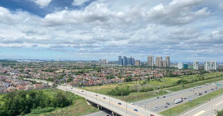 2317-349 Rathburn Road W, Mississauga, ON, L5B 0G9 - 16