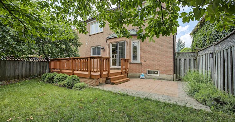 329 Kingsbridge Garden Circle, Mississauga, ON, L5R 1K9 - 34
