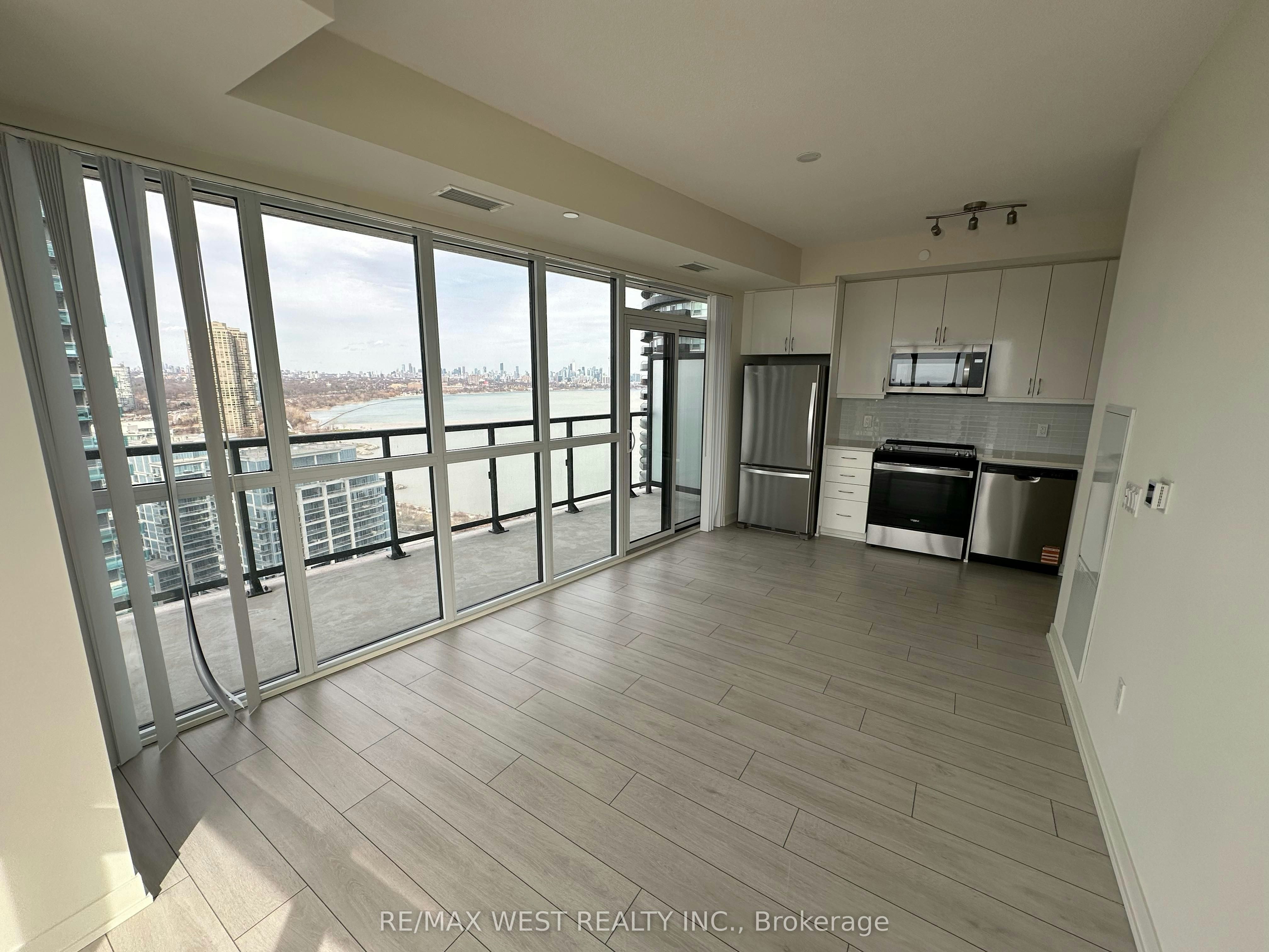 2511-38 Annie Craig Drive, Toronto, ON, M8V 0G9 - 5