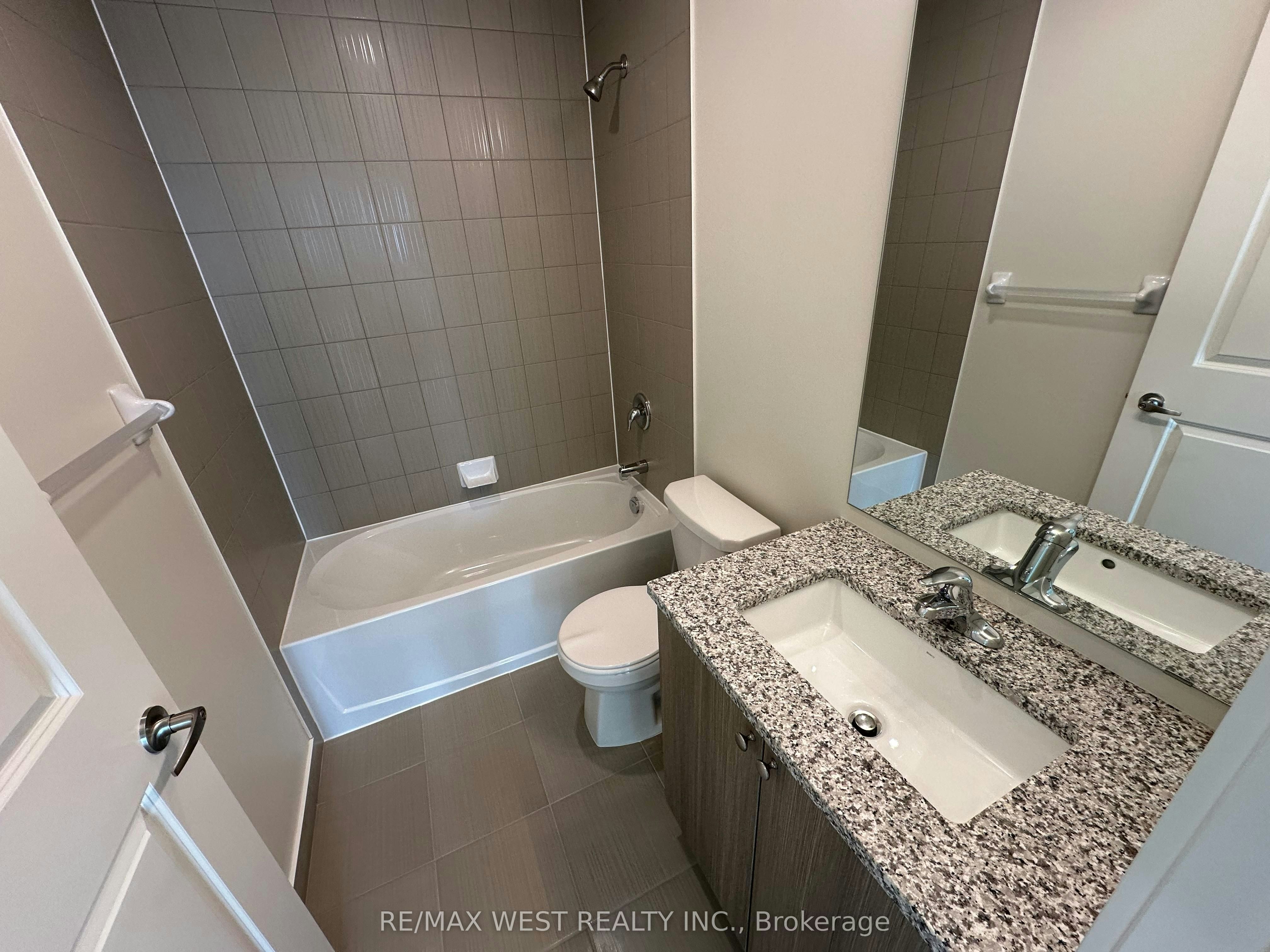 2511-38 Annie Craig Drive, Toronto, ON, M8V 0G9 - 12