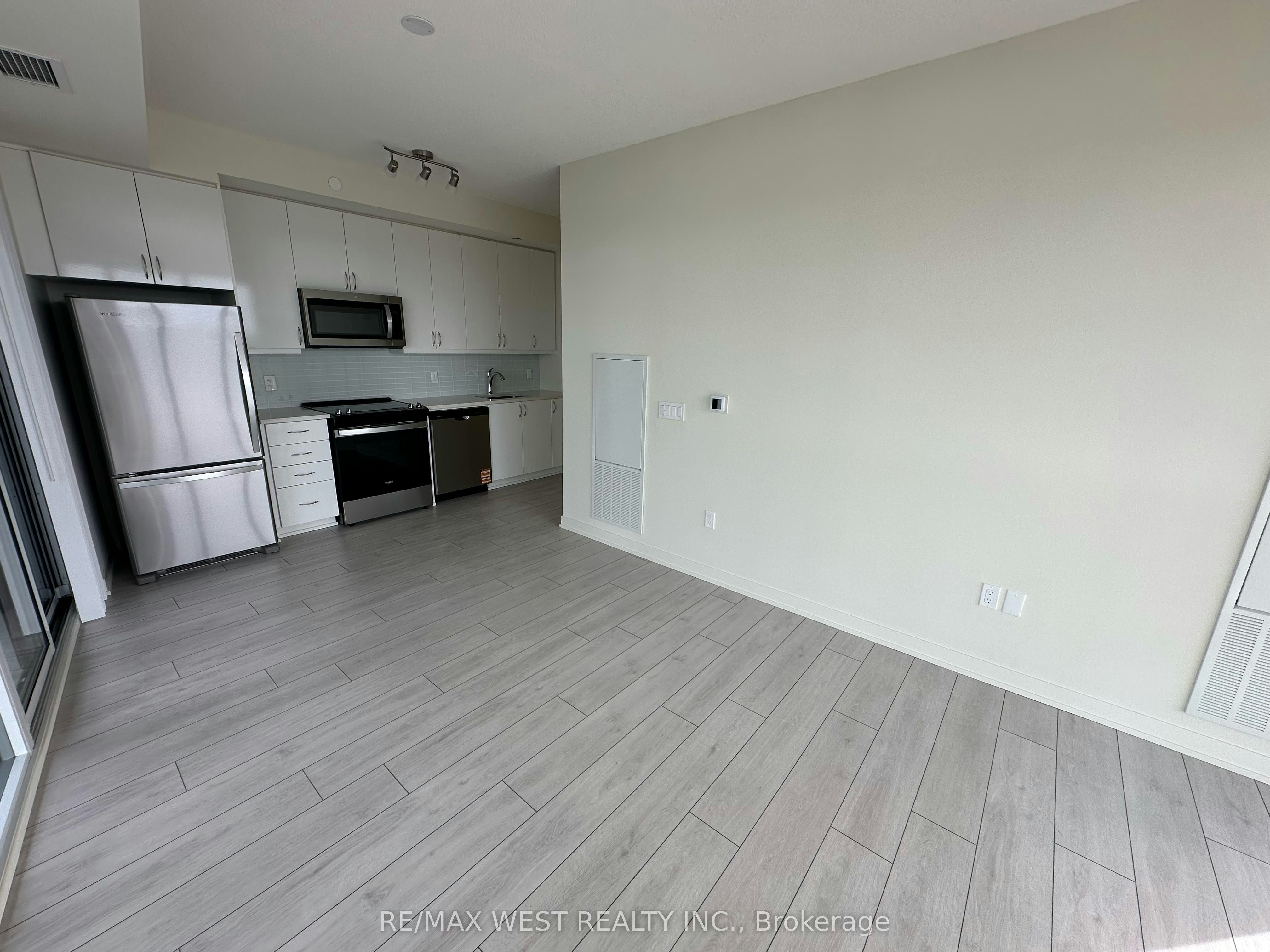 2511-38 Annie Craig Drive, Toronto, ON, M8V 0G9 - 6