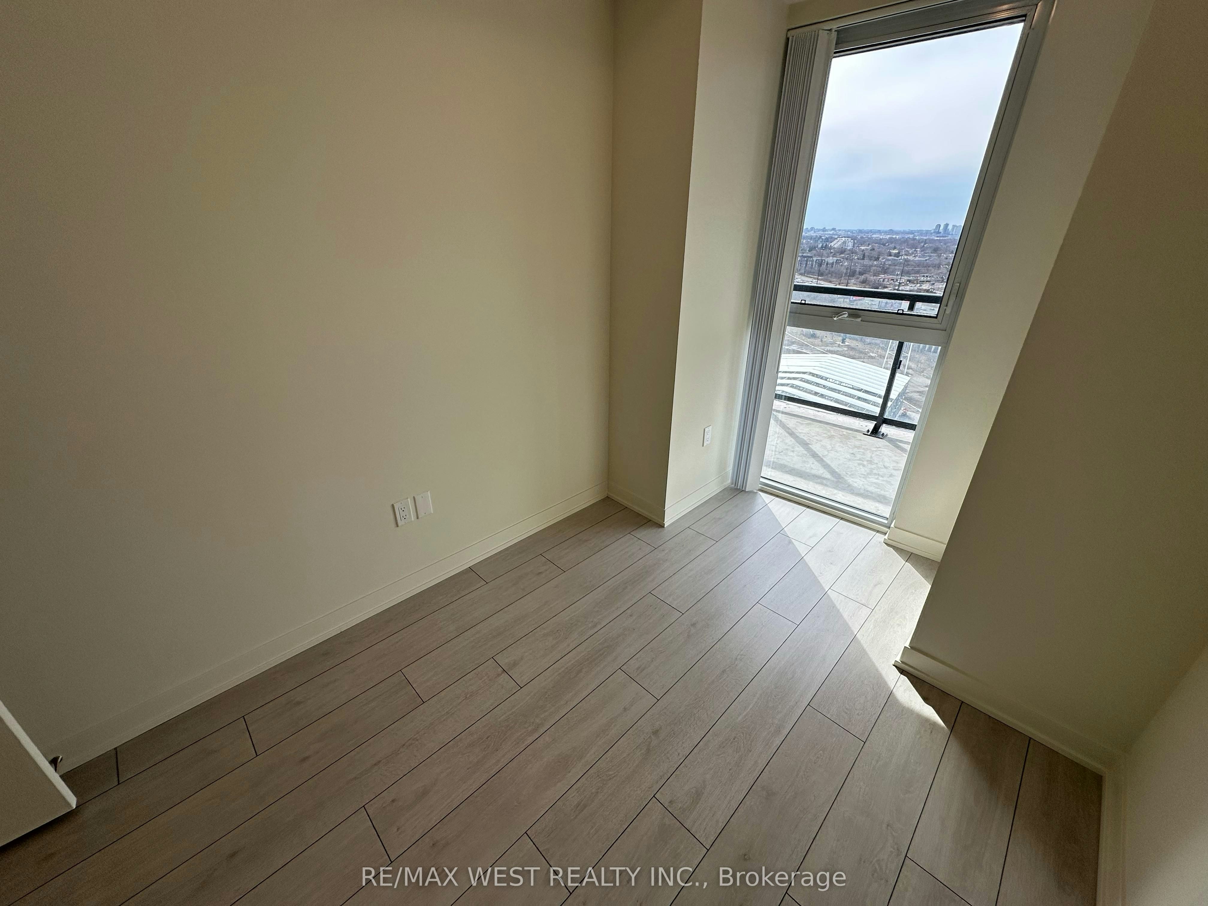 2511-38 Annie Craig Drive, Toronto, ON, M8V 0G9 - 15
