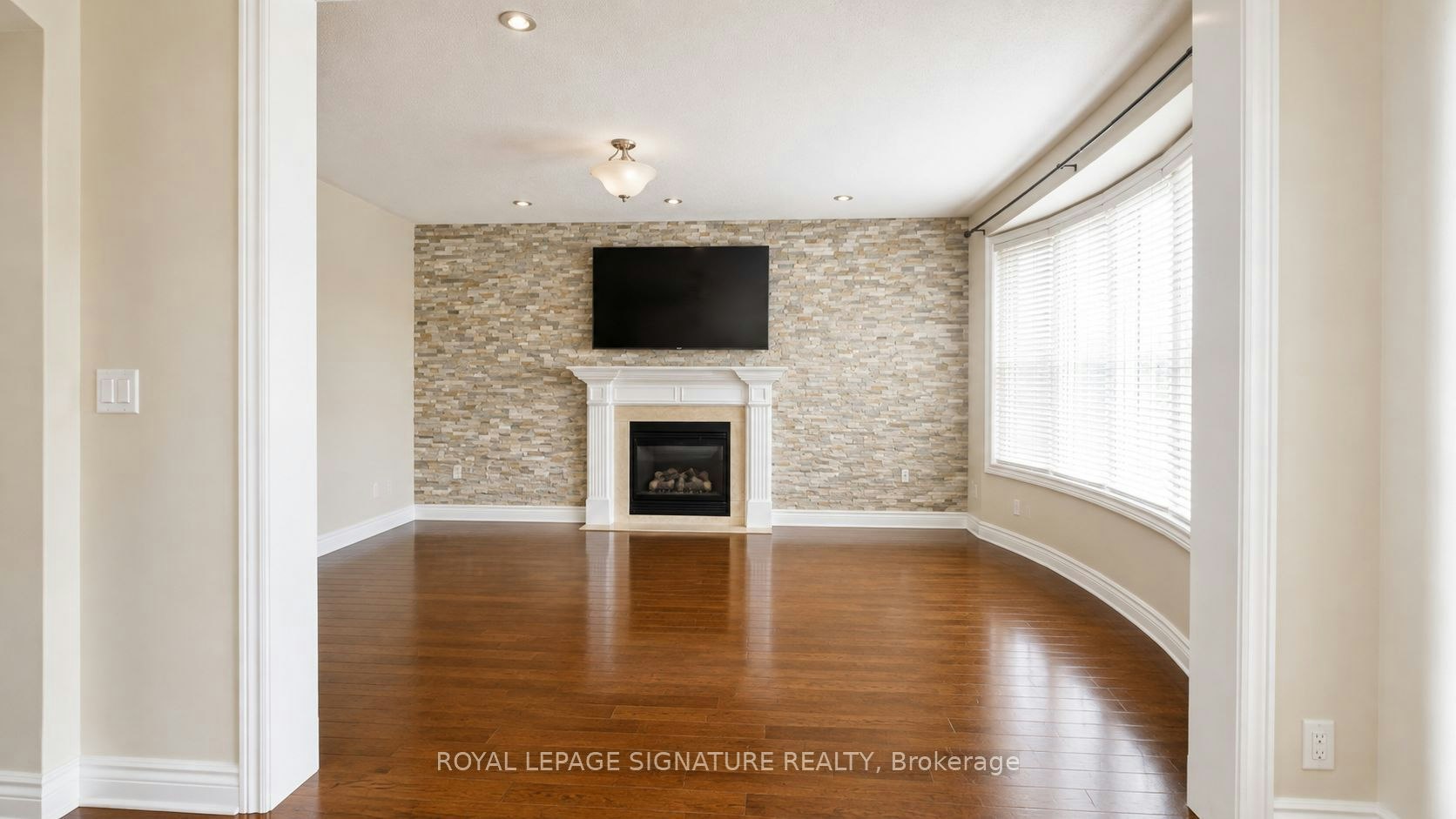 461 Dougall Avenue, Caledon, ON, L7C 4A5 - 7