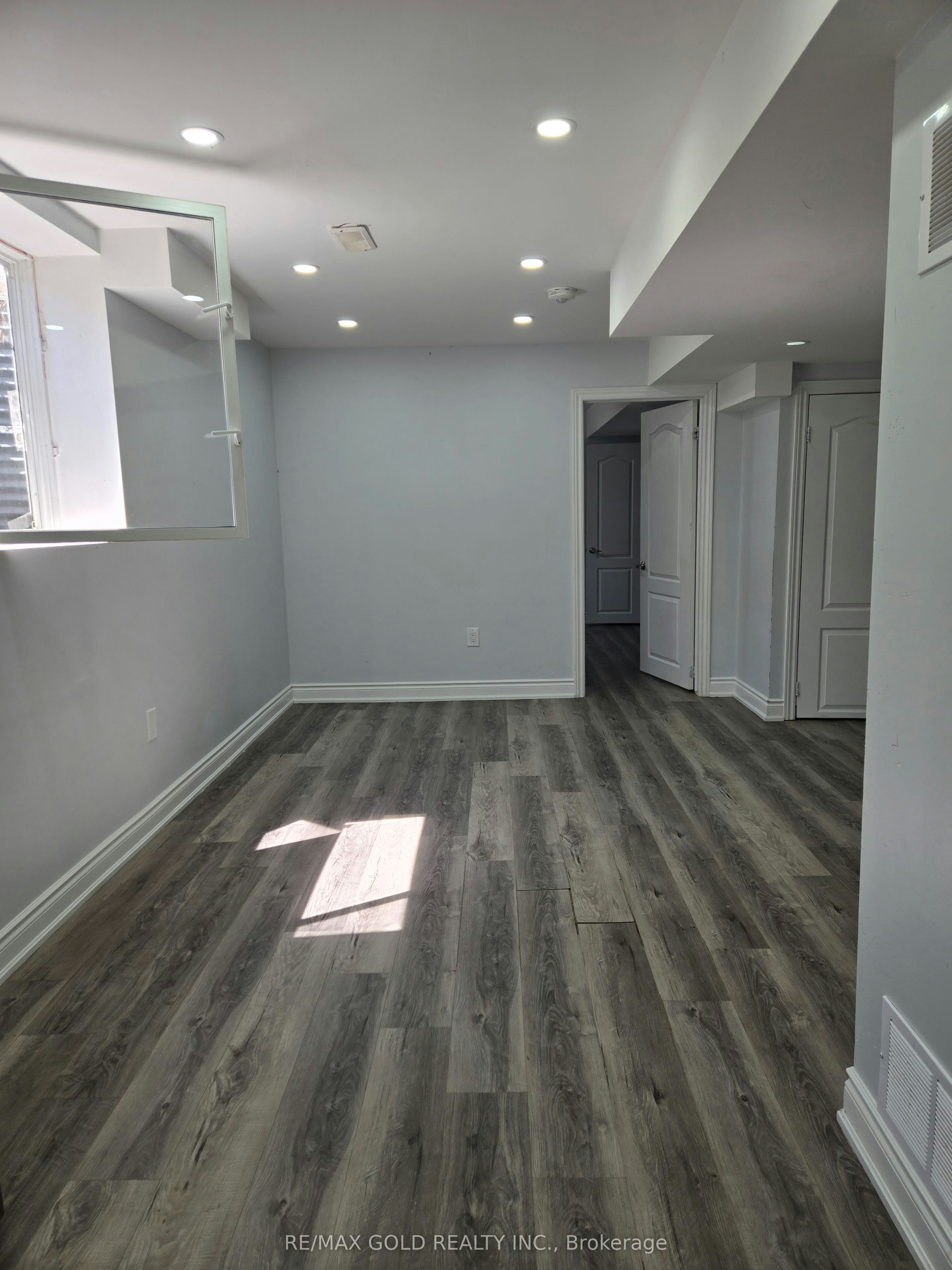 basement-75 Executive Court, Brampton, ON, L6R 0L5 - 7