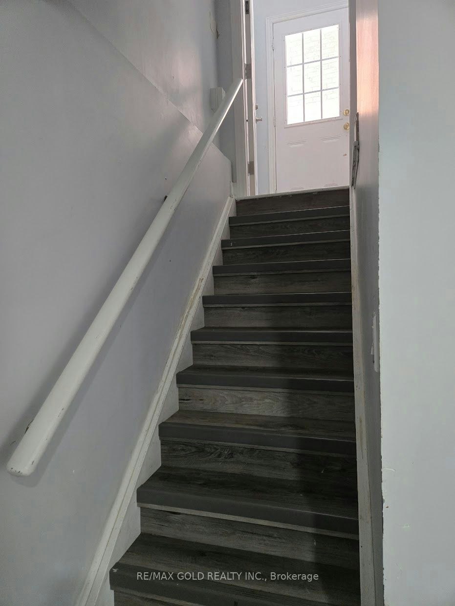 basement-75 Executive Court, Brampton, ON, L6R 0L5 - 4
