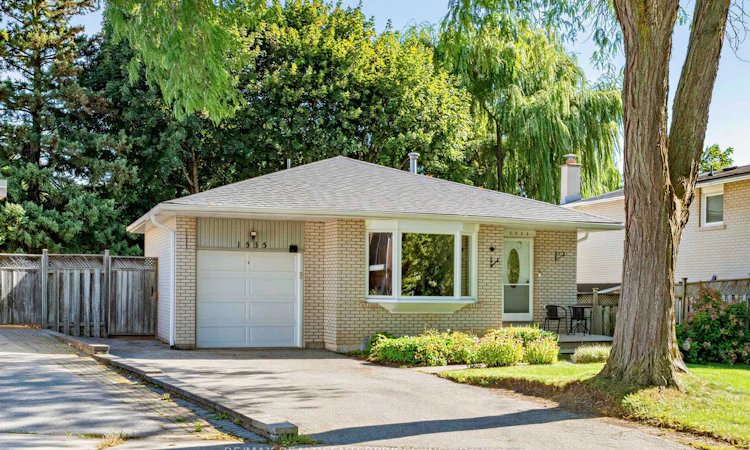 1535 Thetford Court