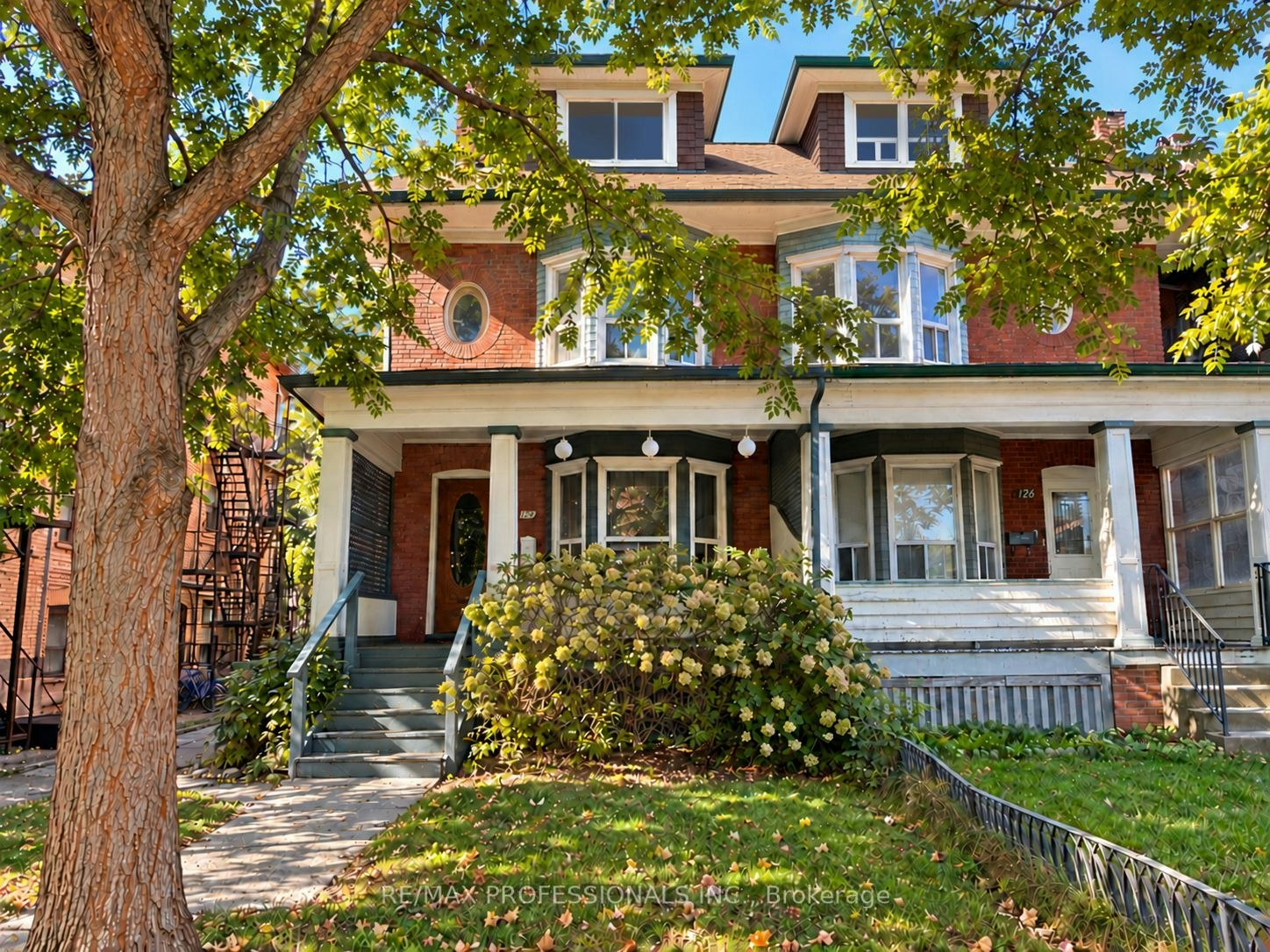 124 Close Avenue, Toronto, ON, M6K 2V5