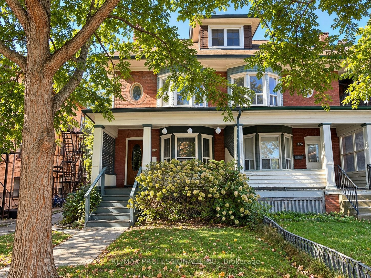 124 Close Avenue, Toronto, ON, M6K 2V5