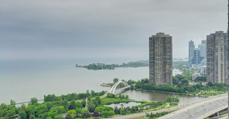 810-103 The Queensway Avenue, Toronto, ON, M6S 5B3 - 25