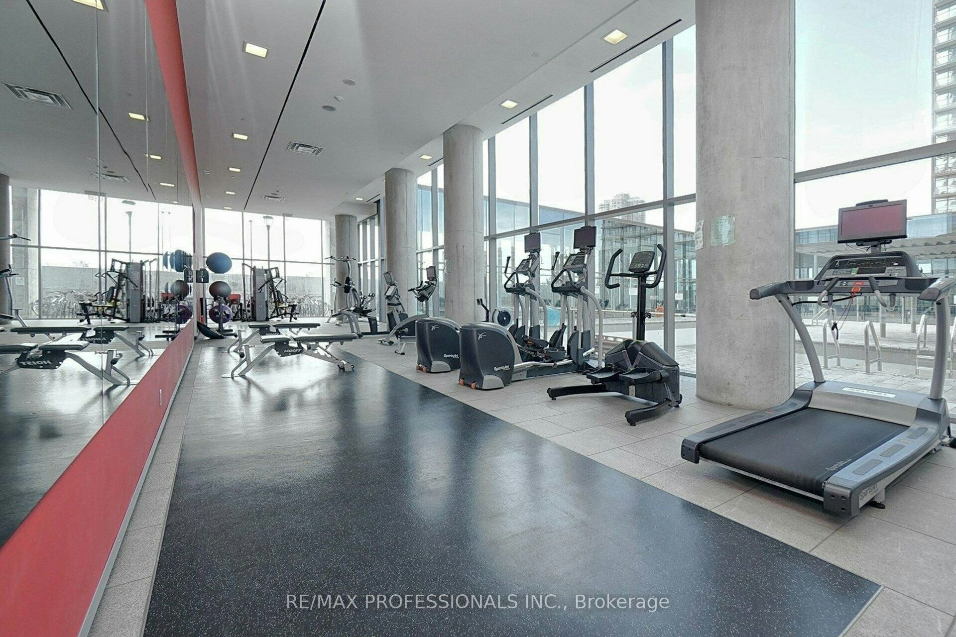 810-103 The Queensway Avenue, Toronto, ON, M6S 5B3 - 22