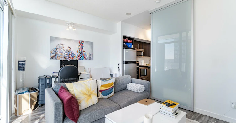 810-103 The Queensway Avenue, Toronto, ON, M6S 5B3 - 4