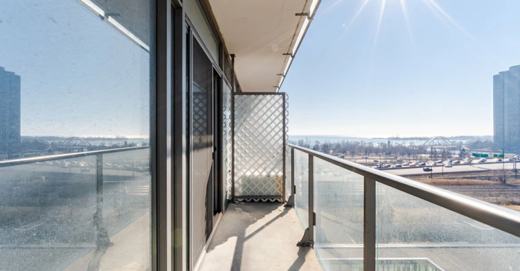 810-103 The Queensway Avenue, Toronto, ON, M6S 5B3 - 14