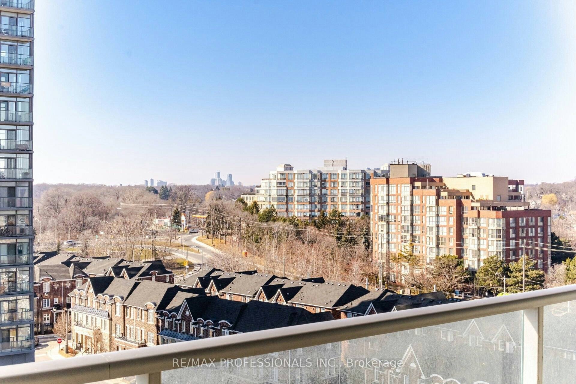 810-103 The Queensway Avenue, Toronto, ON, M6S 5B3 - 16