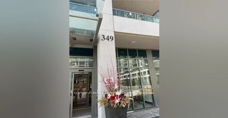 Ph203-349 Rathburn Road W, Mississauga, ON, L5B 0G9