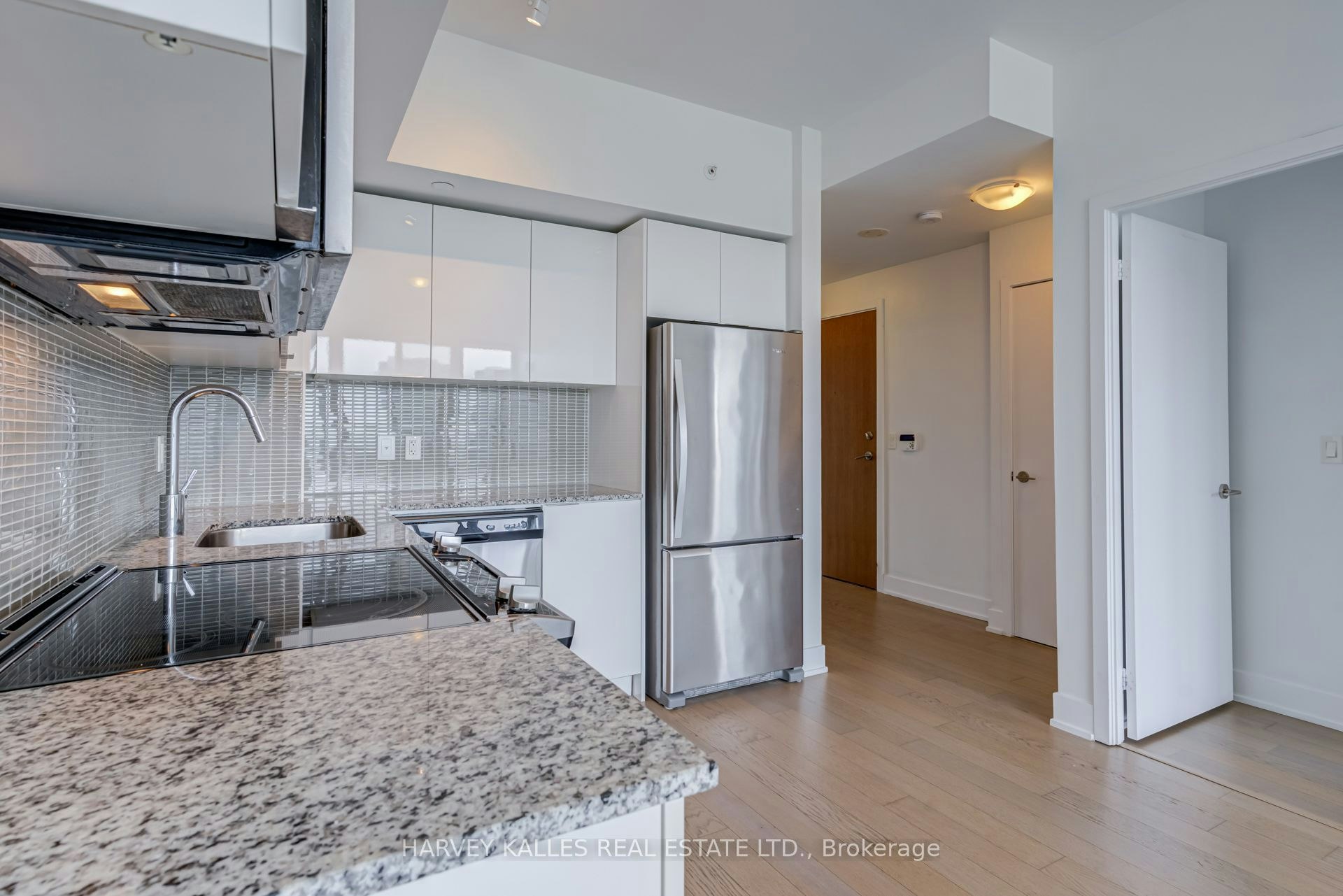 1822-30 Shore Breeze Drive, Toronto, ON, M8V 0J1 - 14