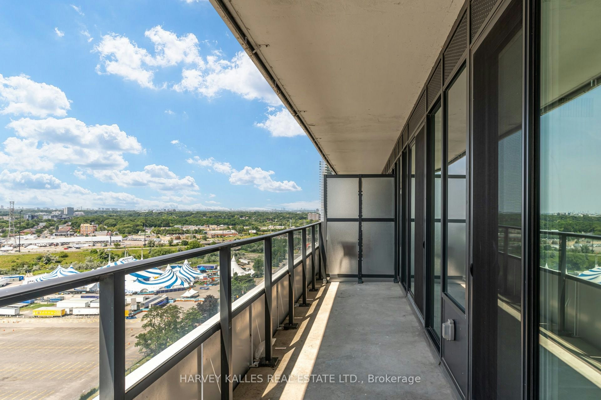 1822-30 Shore Breeze Drive, Toronto, ON, M8V 0J1 - 29
