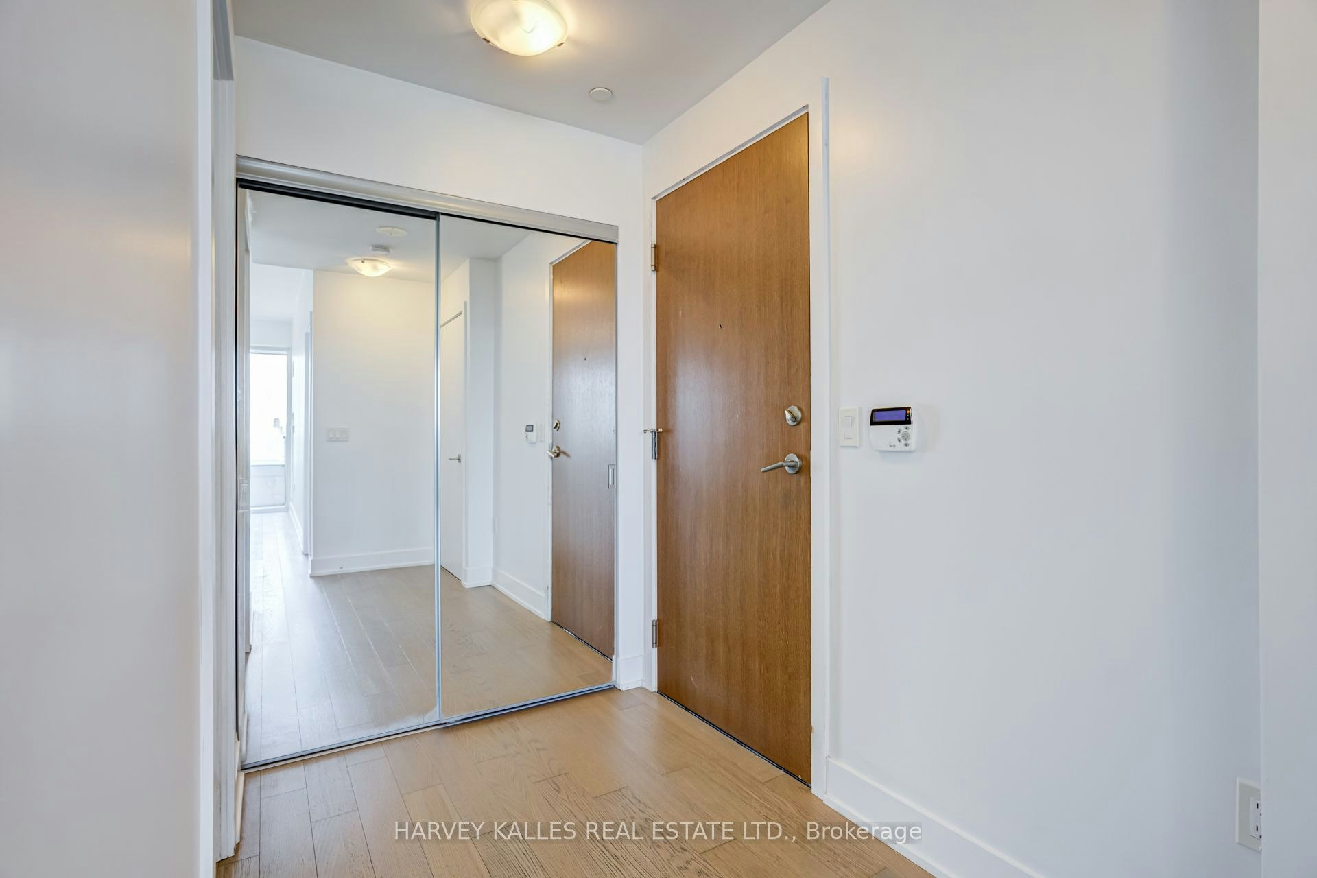 1822-30 Shore Breeze Drive, Toronto, ON, M8V 0J1 - 9