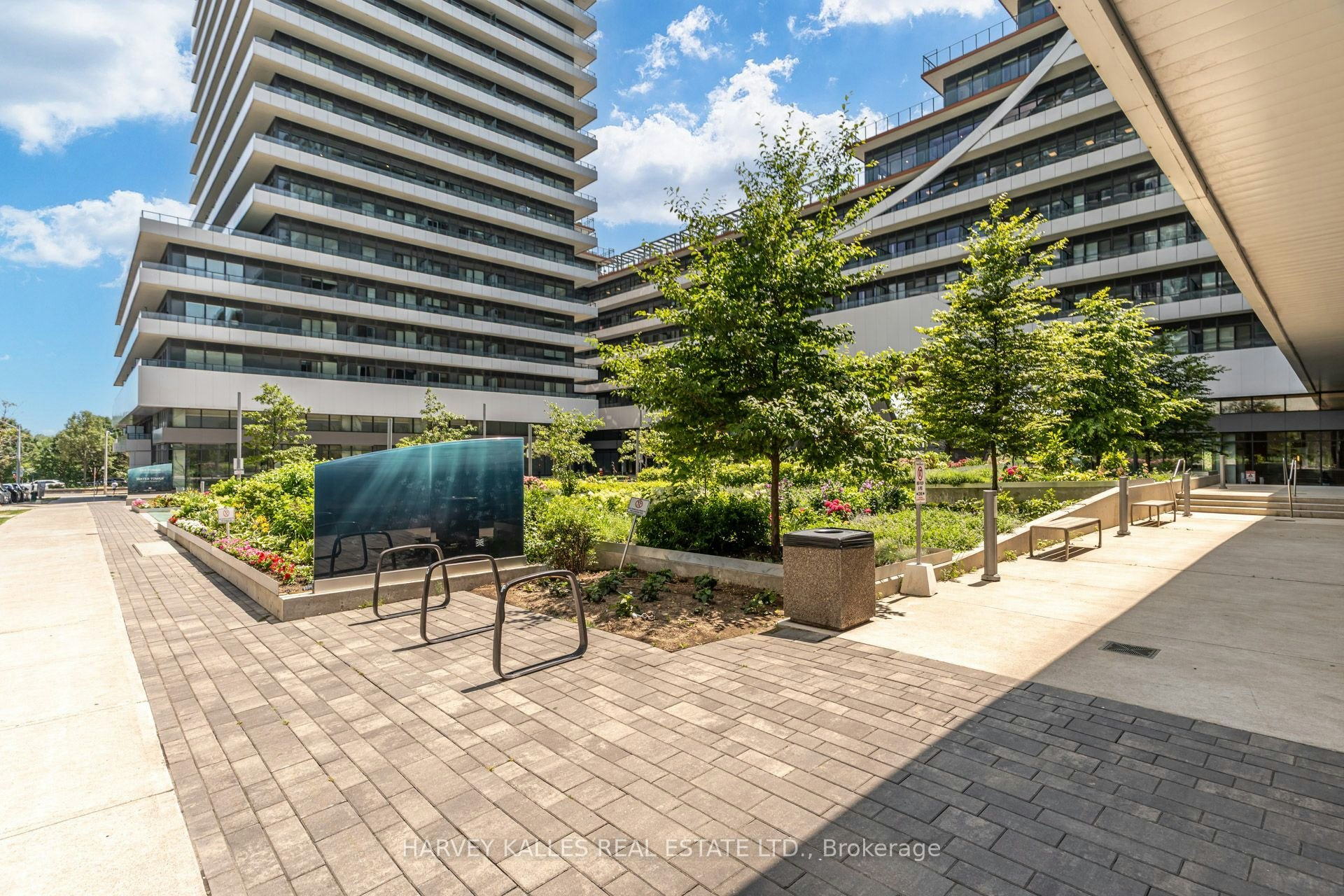 1822-30 Shore Breeze Drive, Toronto, ON, M8V 0J1 - 5