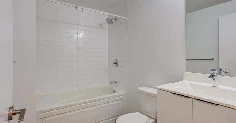 1822-30 Shore Breeze Drive, Toronto, ON, M8V 0J1 - 24
