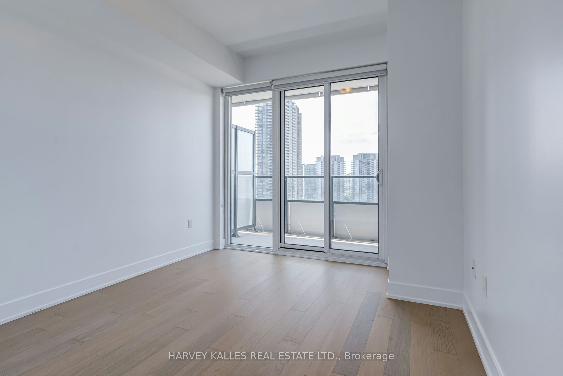 1822-30 Shore Breeze Drive, Toronto, ON, M8V 0J1 - 19