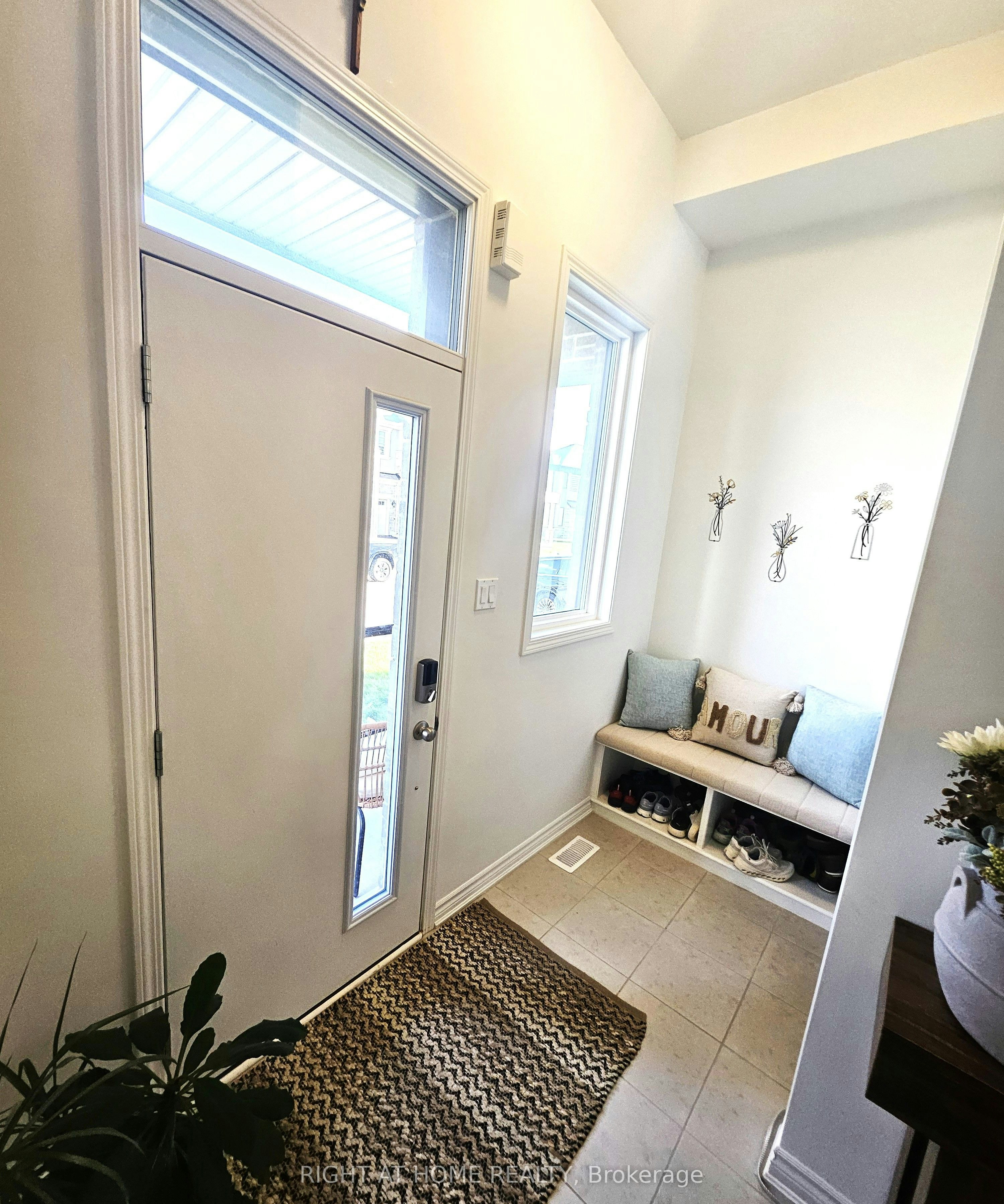 297 Starflower Place, Milton, ON, L9E 1Y3 - 4