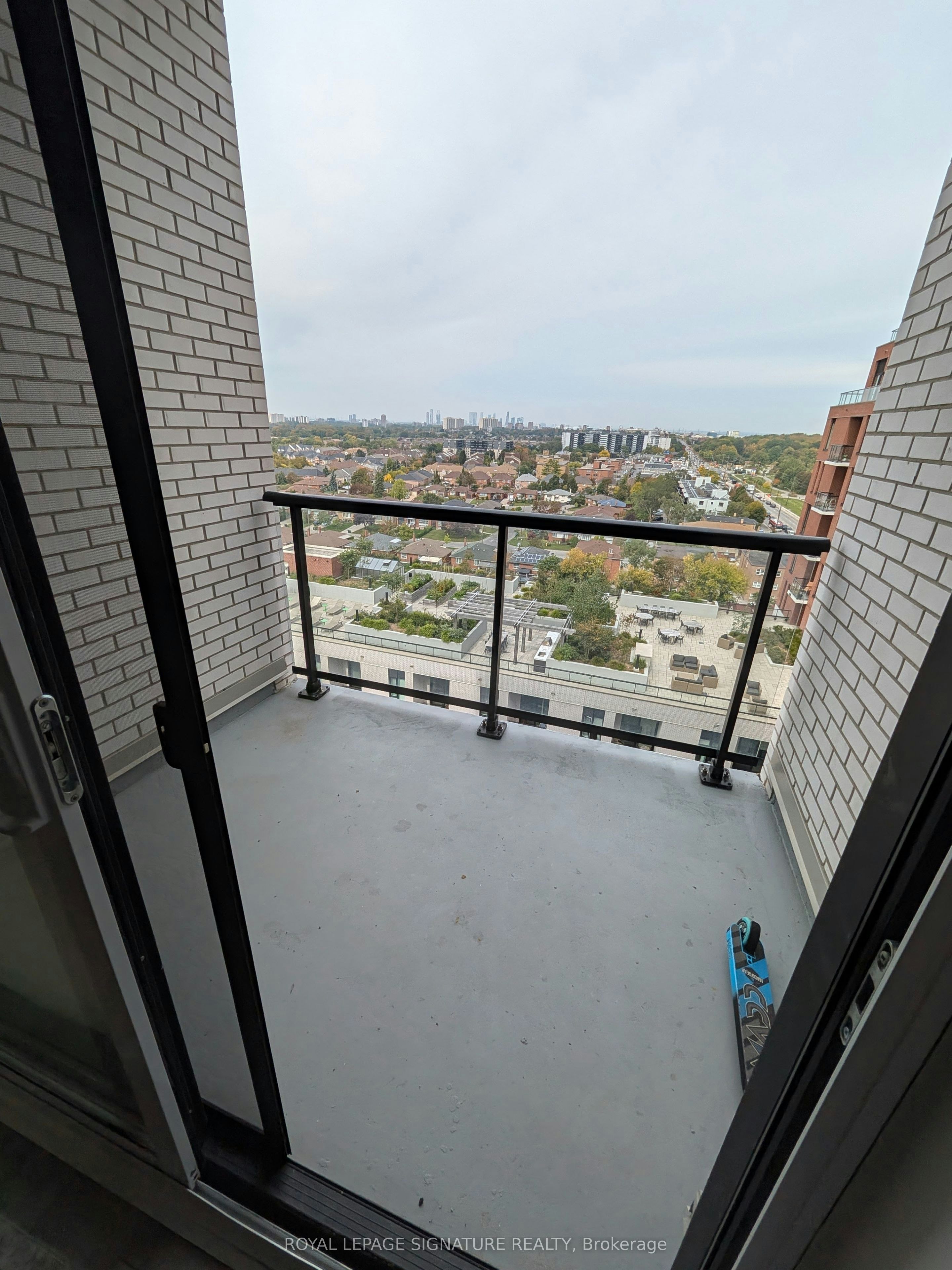 1121-3100 Keele Street, Toronto, ON, M3M 0E1 - 5