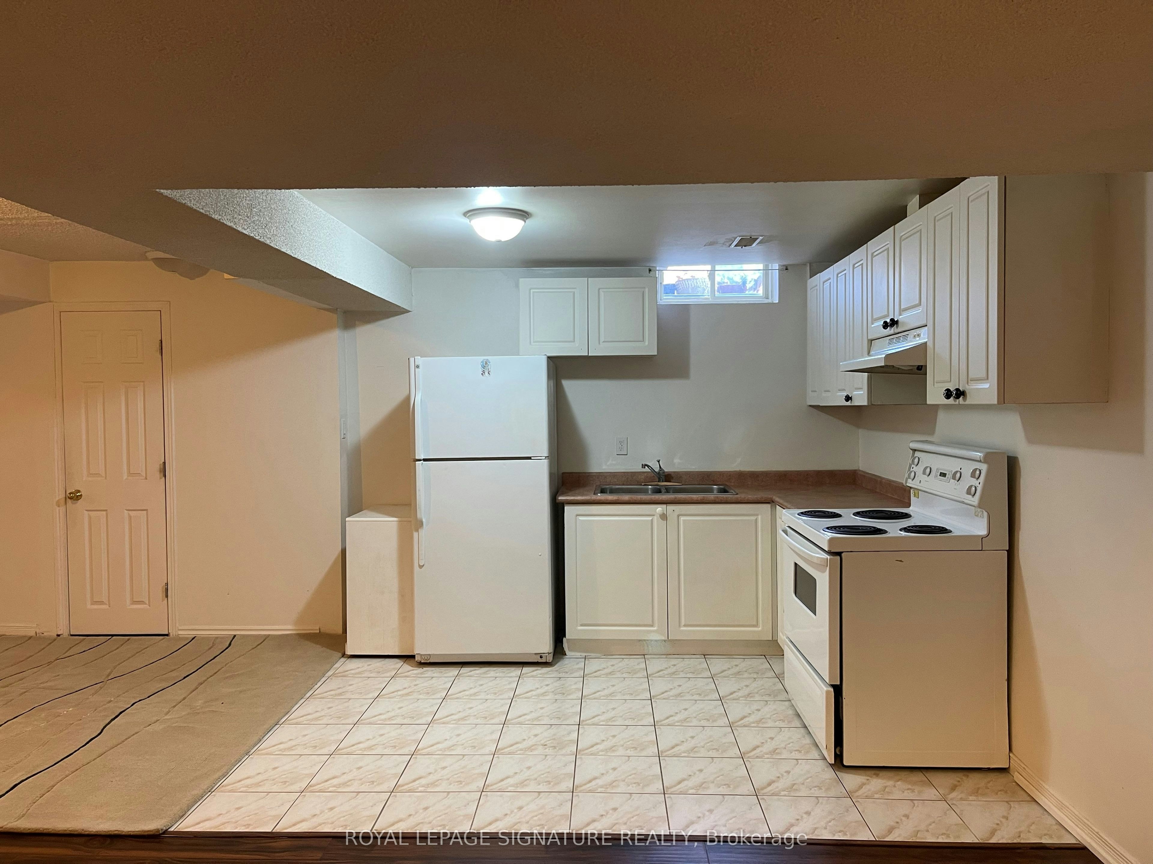 803 Sombrero Way, Mississauga, ON, L5W 1S8 - 3