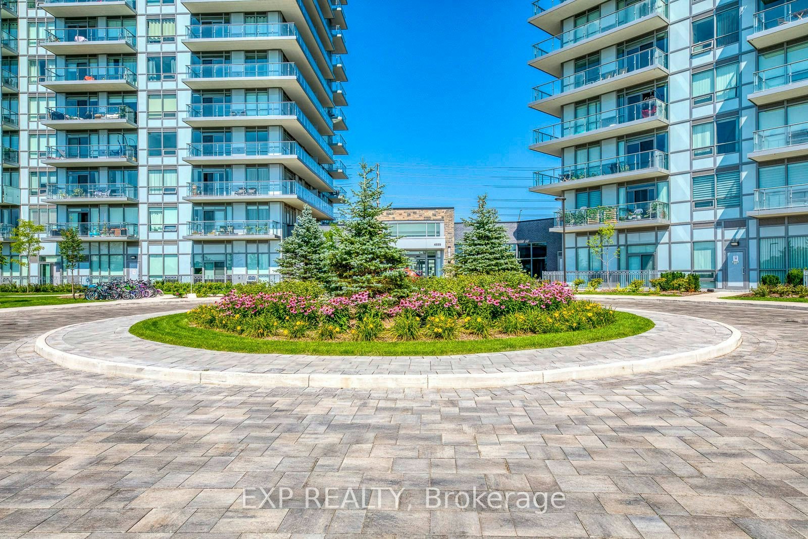 1804-4699 Glen Erin Drive, Mississauga, ON, L5M 2E5 - 2