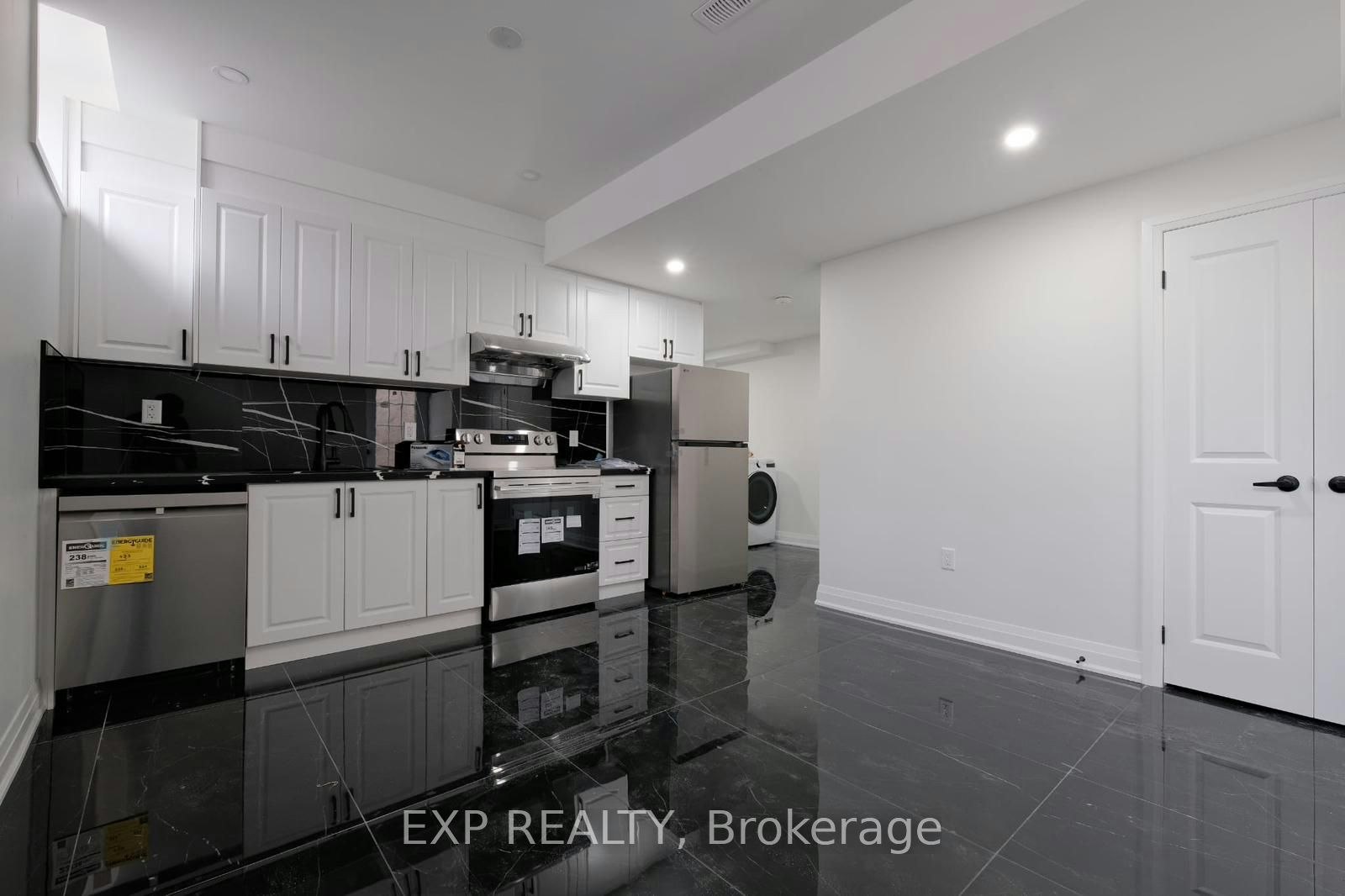Basement-28 Elverton Crescent, Brampton, ON, L7A 4Z4
