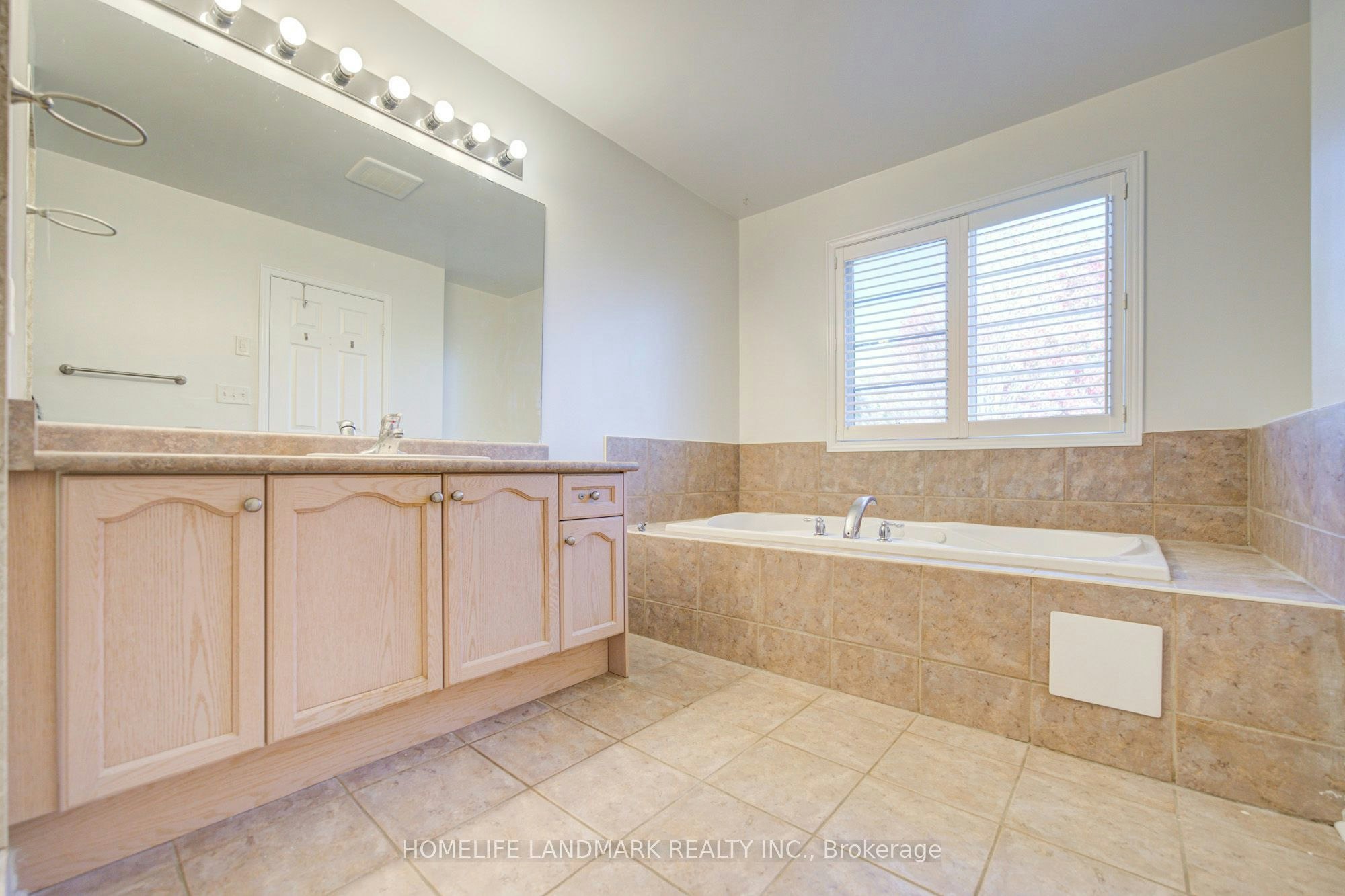 32-4241 Sarazen Drive, Burlington, ON, L7M 5B7 - 16