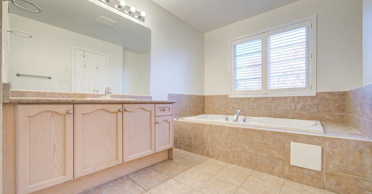 32-4241 Sarazen Drive, Burlington, ON, L7M 5B7 - 16