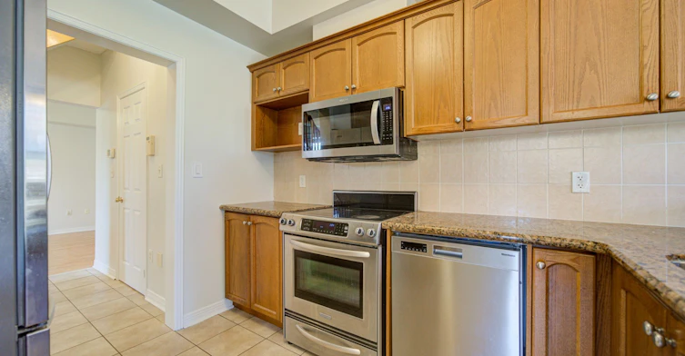 32-4241 Sarazen Drive, Burlington, ON, L7M 5B7 - 9
