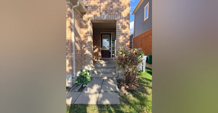 13 Lanternlight Lane, Brampton, ON, L7A 0T3 - 2
