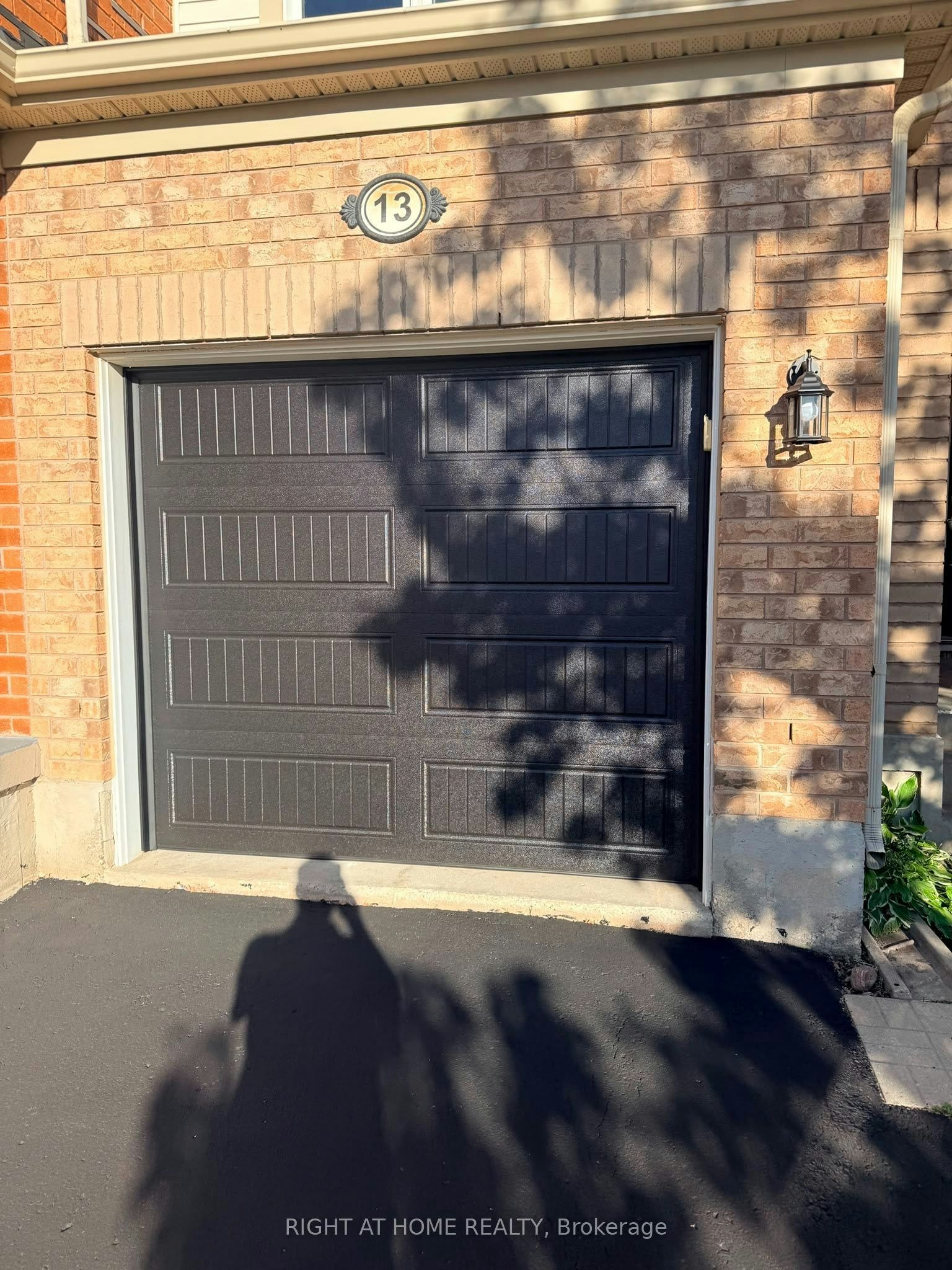 13 Lanternlight Lane, Brampton, ON, L7A 0T3
