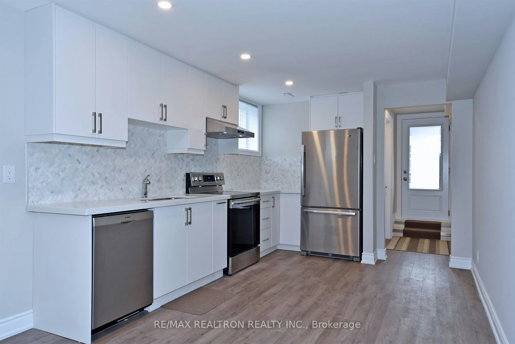 Ground-1 Enid Crescent, Toronto, ON, M6B 1R9 - 7