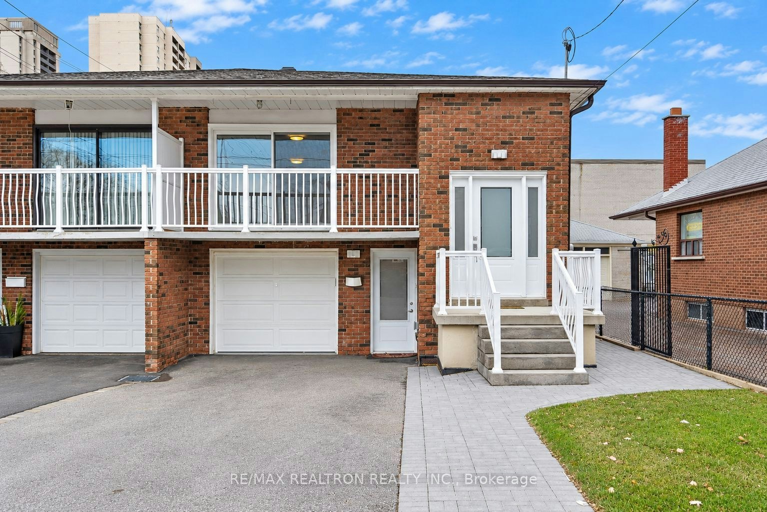 Ground-1 Enid Crescent, Toronto, ON, M6B 1R9
