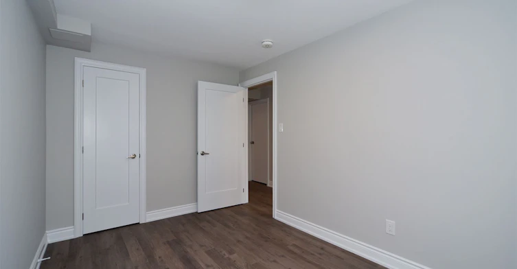 Ground-1 Enid Crescent, Toronto, ON, M6B 1R9 - 15