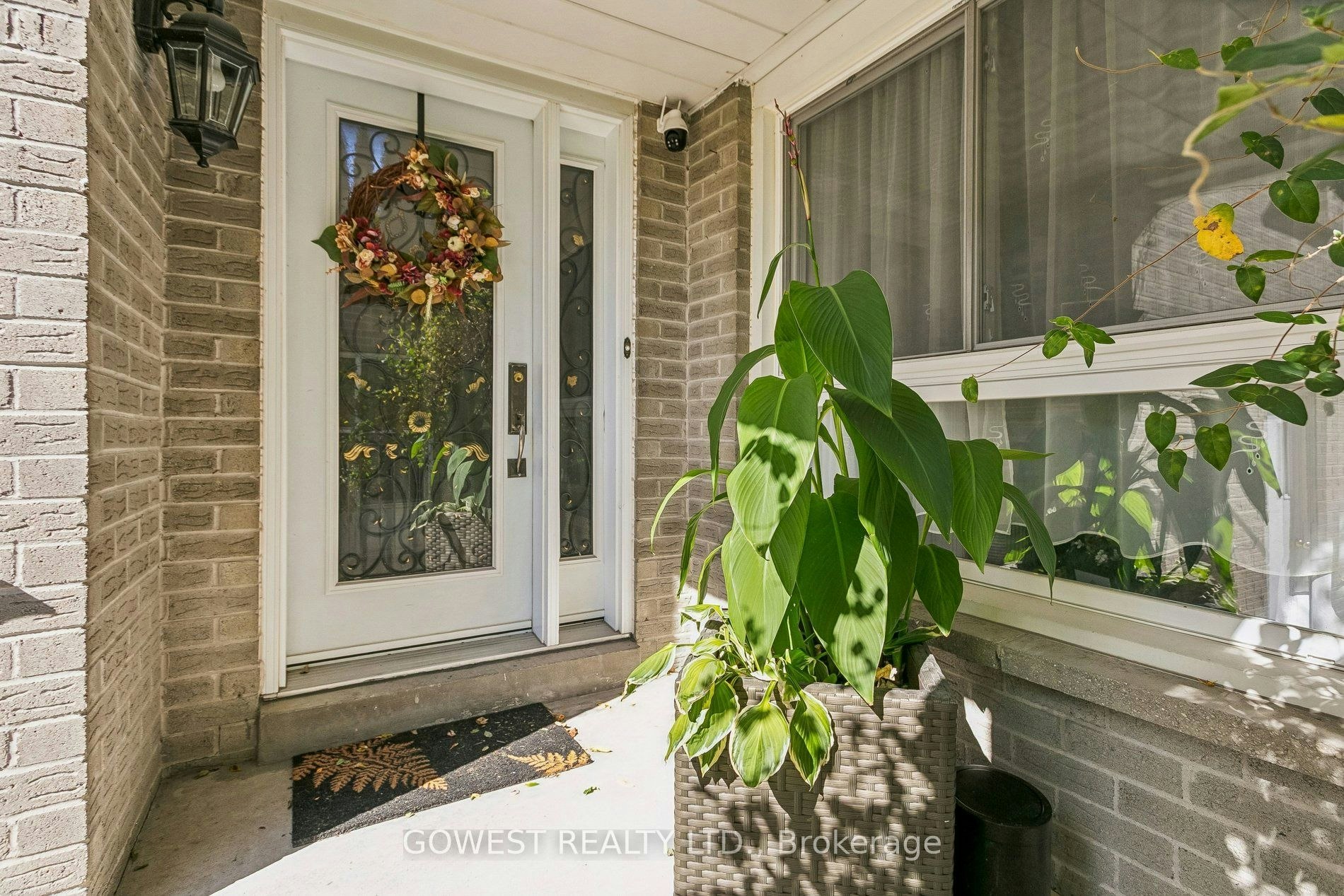 Main-3275 Dragon Drive, Mississauga, ON, L5B 3H6 - 2