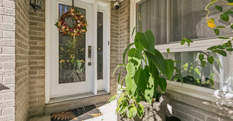 Main-3275 Dragon Drive, Mississauga, ON, L5B 3H6 - 2