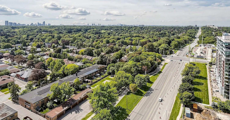 10-4010 Eglinton Avenue, Toronto, ON, M9A 0G5 - 26