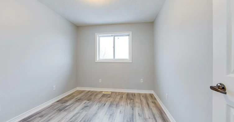 5160 Bird Boulevard, Burlington, ON, L7L 7J4 - 8