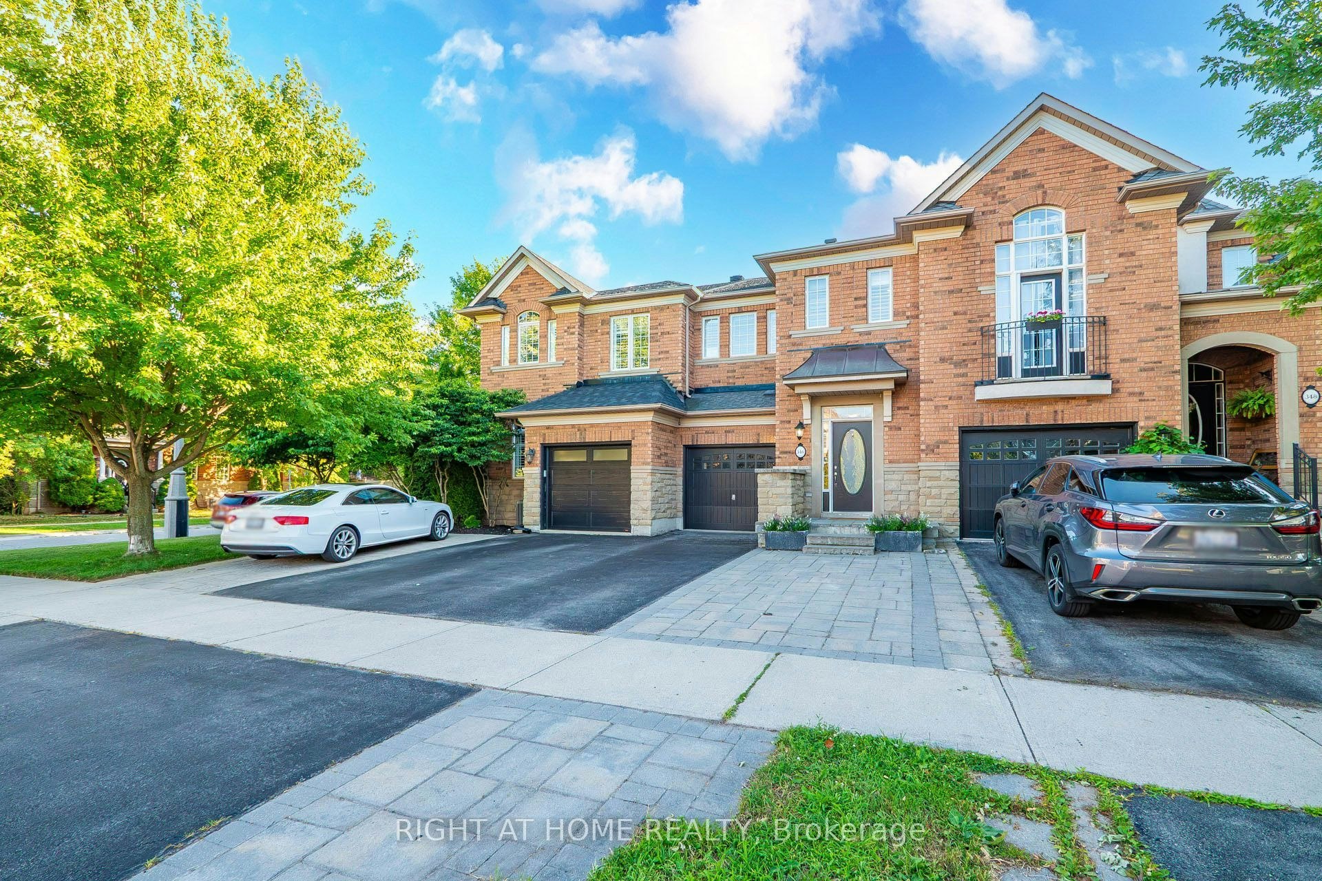 346 Creek Path Avenue, Oakville, ON, L6L 6X1