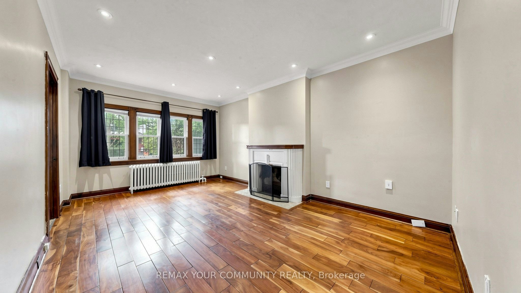 13 Tenth Street, Toronto, ON, M8V 3E7 - 4