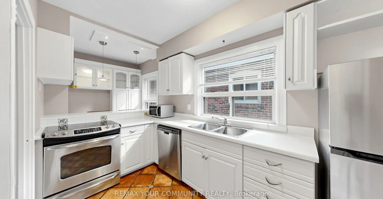 13 Tenth Street, Toronto, ON, M8V 3E7 - 8