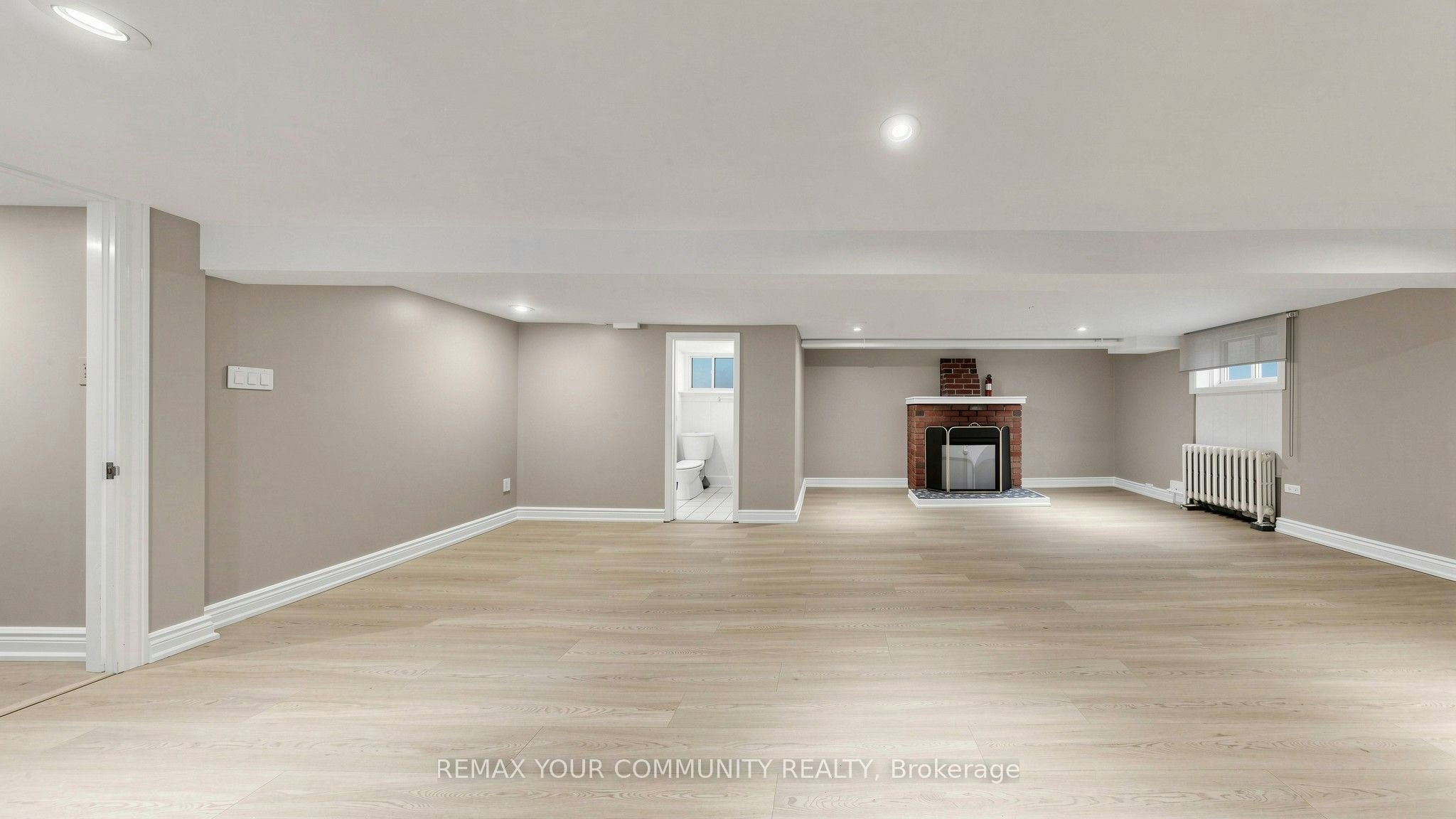 13 Tenth Street, Toronto, ON, M8V 3E7 - 24