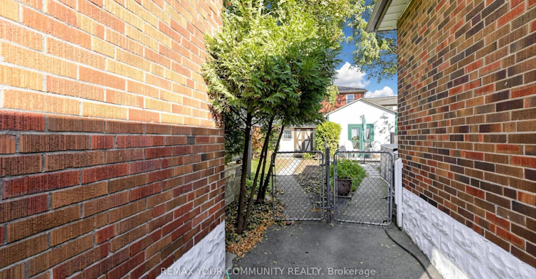 13 Tenth Street, Toronto, ON, M8V 3E7 - 47