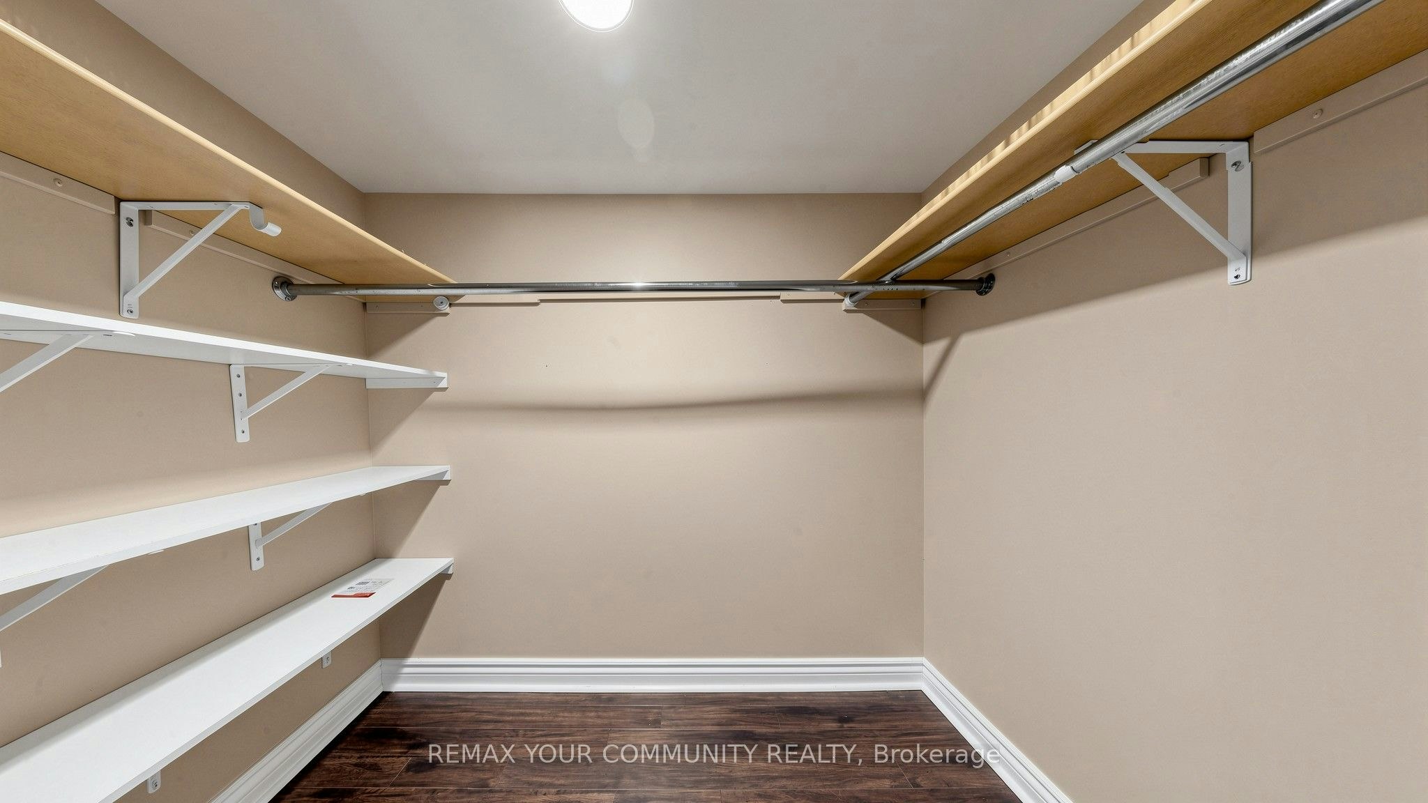 13 Tenth Street, Toronto, ON, M8V 3E7 - 33