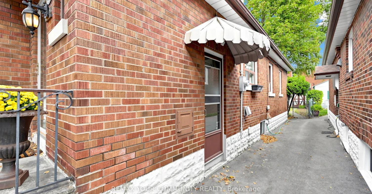13 Tenth Street, Toronto, ON, M8V 3E7 - 44